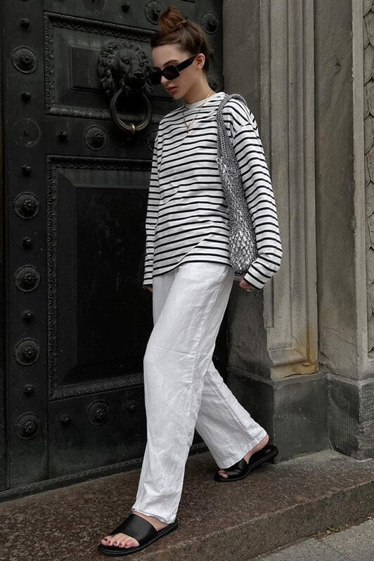 MDX Mad Girls White Sweatshirt MG980 - Carcassonne