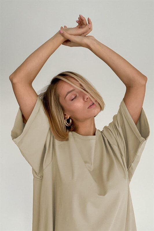 MDX Camel Oversize Basic Women's T-shirt - Bournemouth