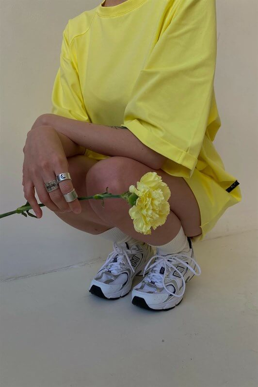 MDX Yellow Oversize Basic Women's T-shirt - Fort McMurray