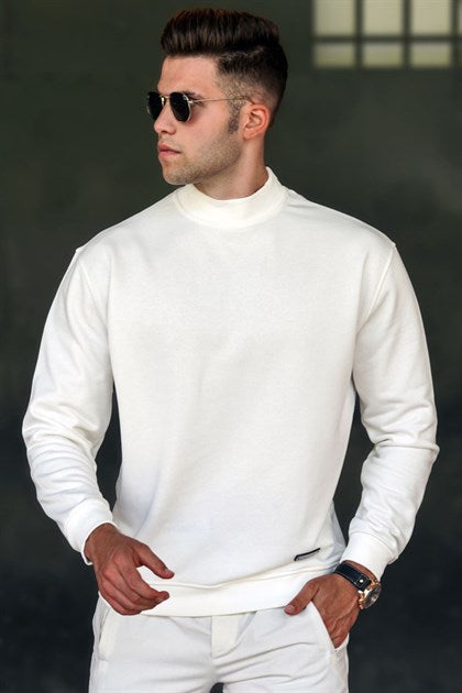 MDX Madmext White Fisherman Collar Sweatshirt 5301 - Angra do Heroísmo