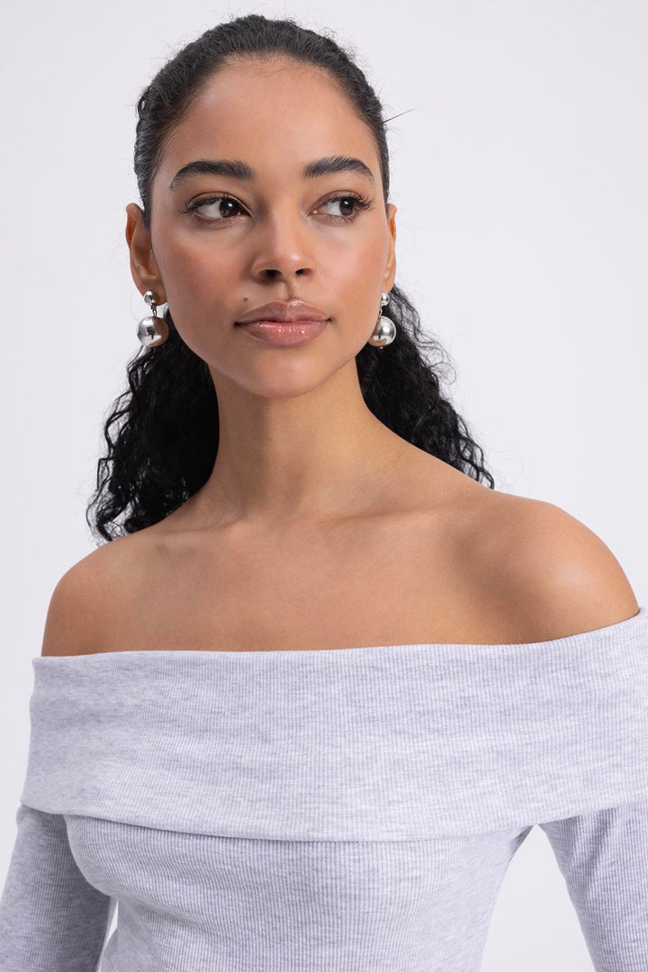 BSL Women Madonna Collar Top - Ramsgate