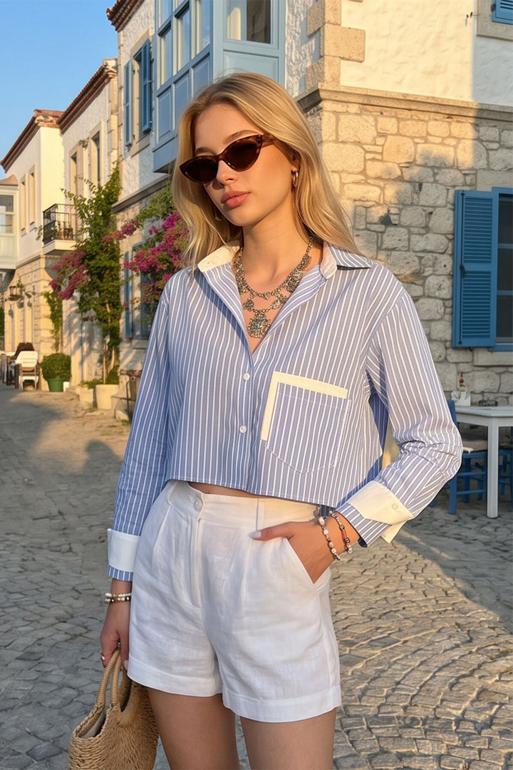 Mavi-Beyaz Manşet Ve Cepleri Garnili Çizgili Oversize Crop Dokuma Gömlek - Santiago Tianguistenco