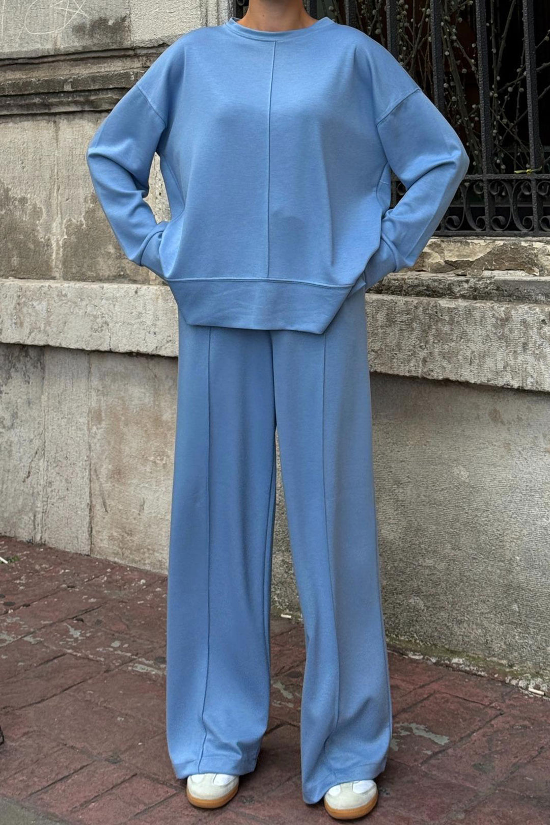 Blue Bicycle Collar Slit Detailed Blouse and Comfortable Fit Pants Modal Top Set BCVL-25V215 - Mülheim