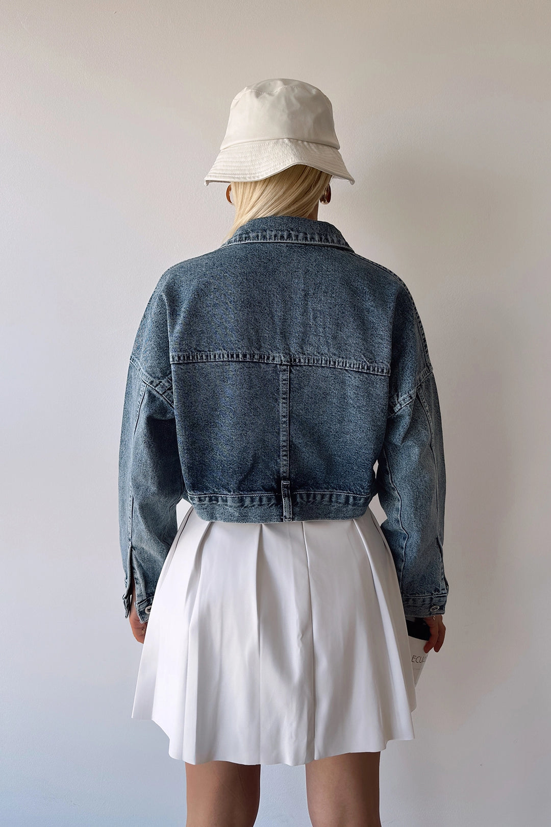 Blue Double Pocket Zippered Washed Crop Denim Jacket BCDF-235410 - Escondido