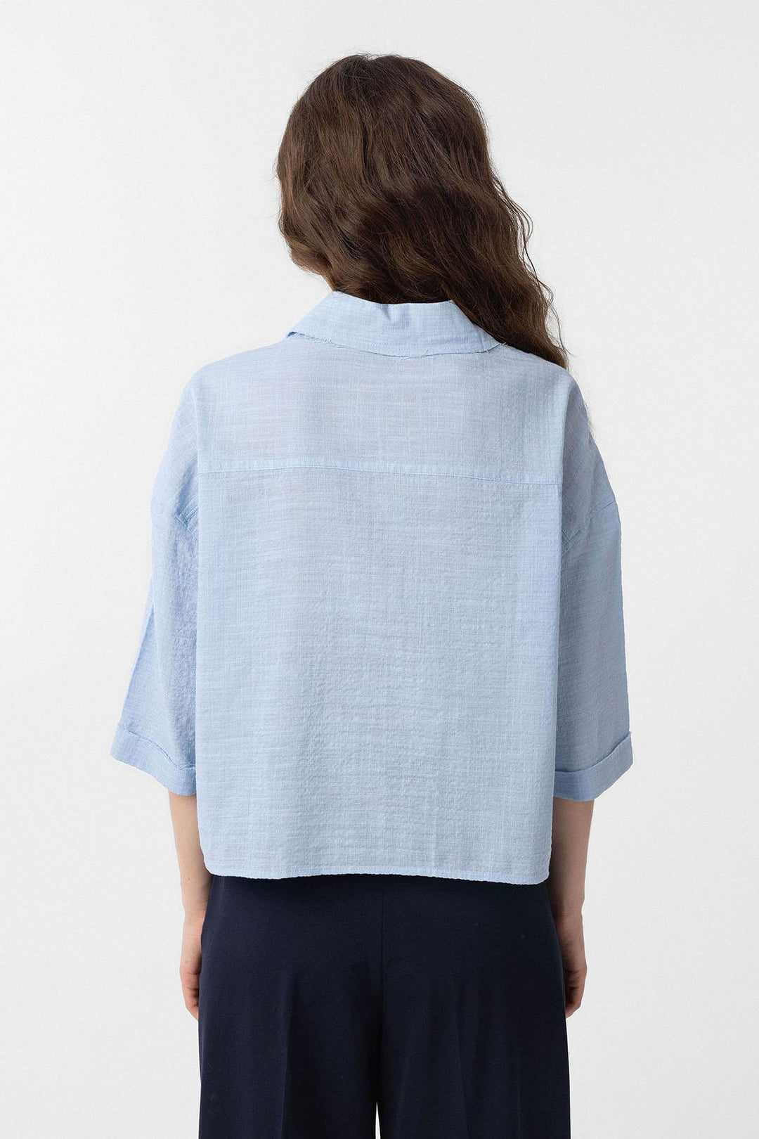 ANT Antioch Blue Cropped Textured Women's Shirt - Charlottesville