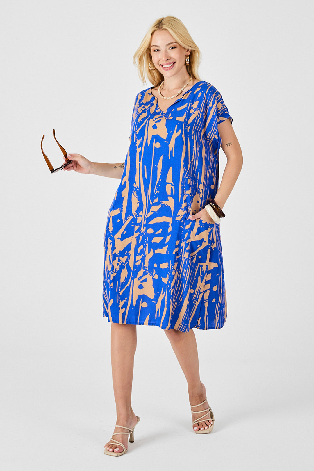 Blue Patterned V-Neck Batwing Sleeve Oversized Midi Dress BCVL-254019 - Ponta Delgada