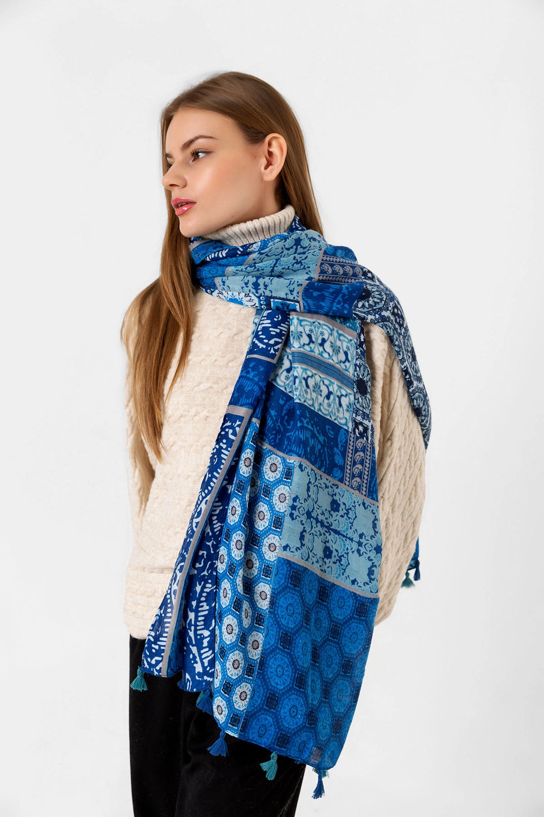Blue Ethnic Patterned Fringed Shawl BCNSV-2515081 - Veghel
