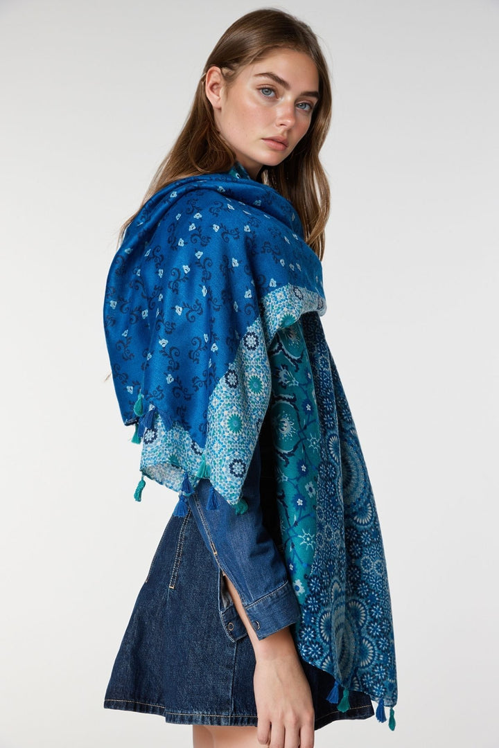 Blue3 Patterned Colorful Scarf BCNSV-25WT1022 - Kerpen