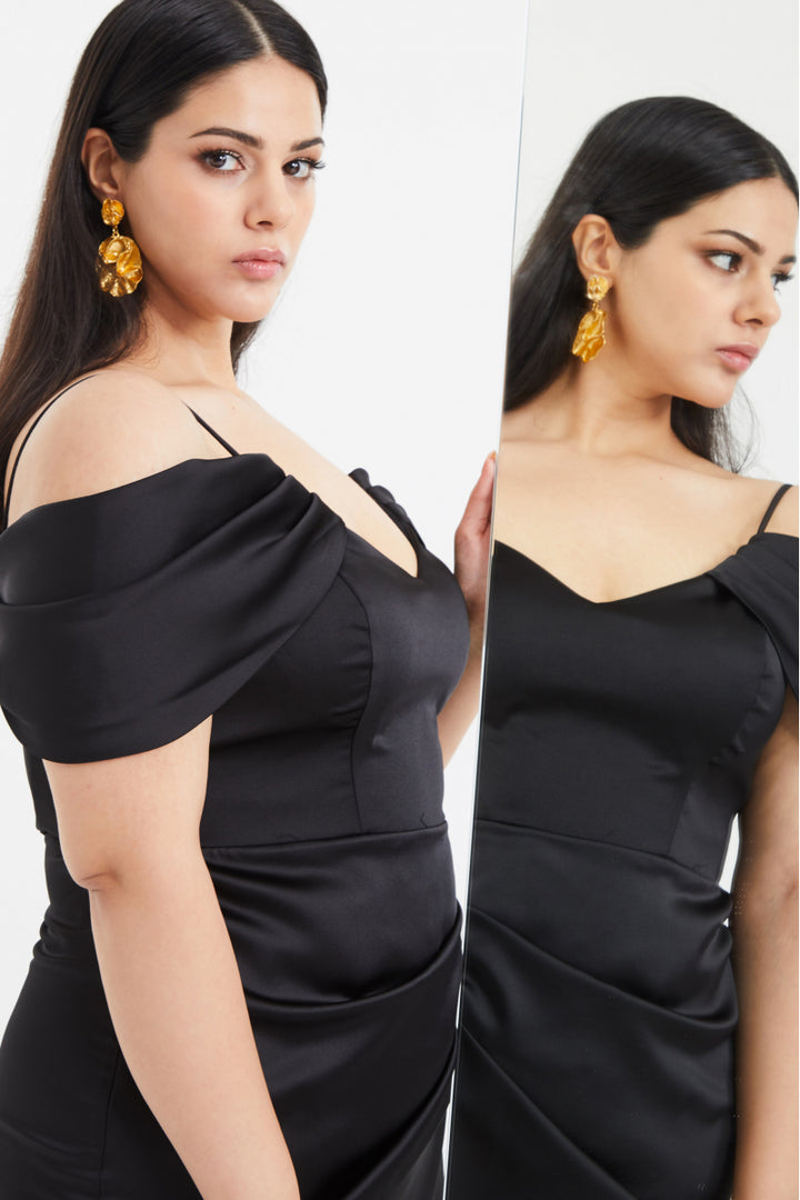 FRV Black plus size satin short sleeve mini dress - Las Delicias