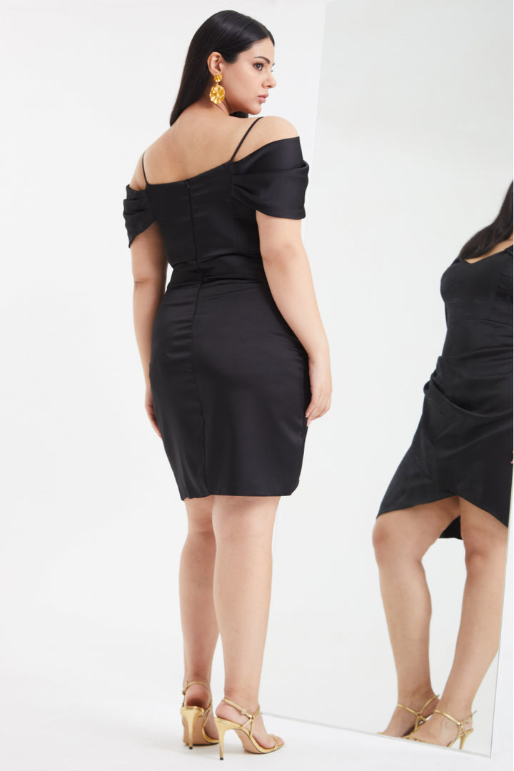 FRV Black plus size satin short sleeve mini dress - Las Delicias