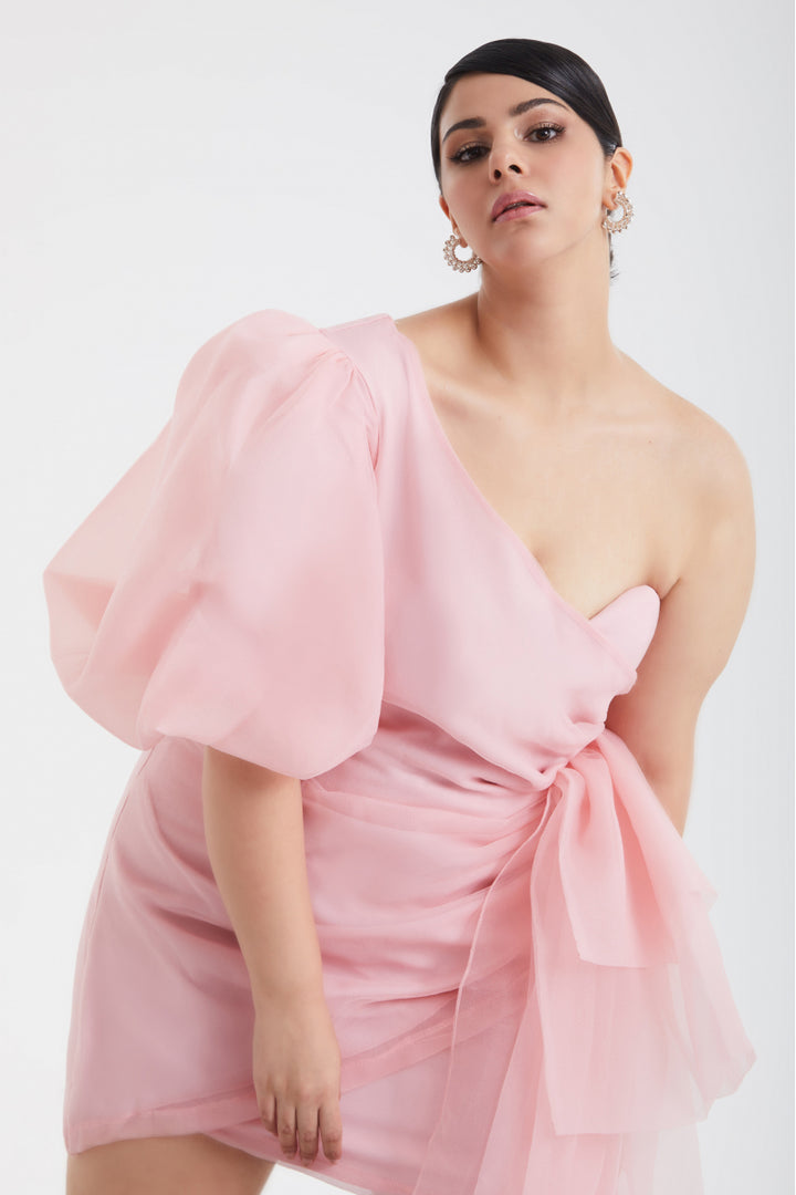 فستان قصير من التول بأكمام واحدة من FRV Blush - Veenendaal
