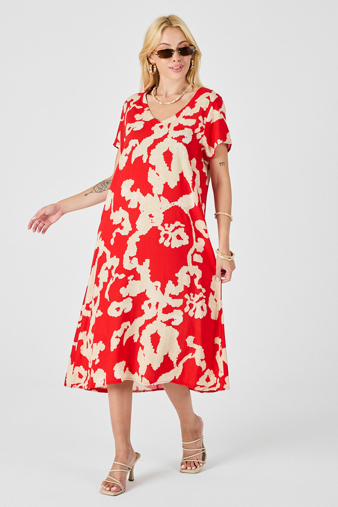 Coral Deep V-Neck Slit Patterned Midi Dress BCVL-254012 - Boryspil