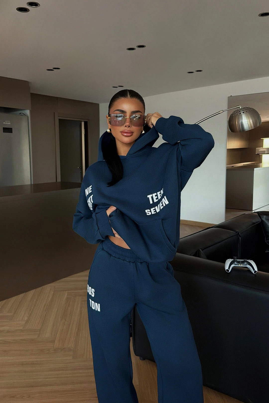 EYY Women Navy Blue Darcey Tracksuit - Bellevue