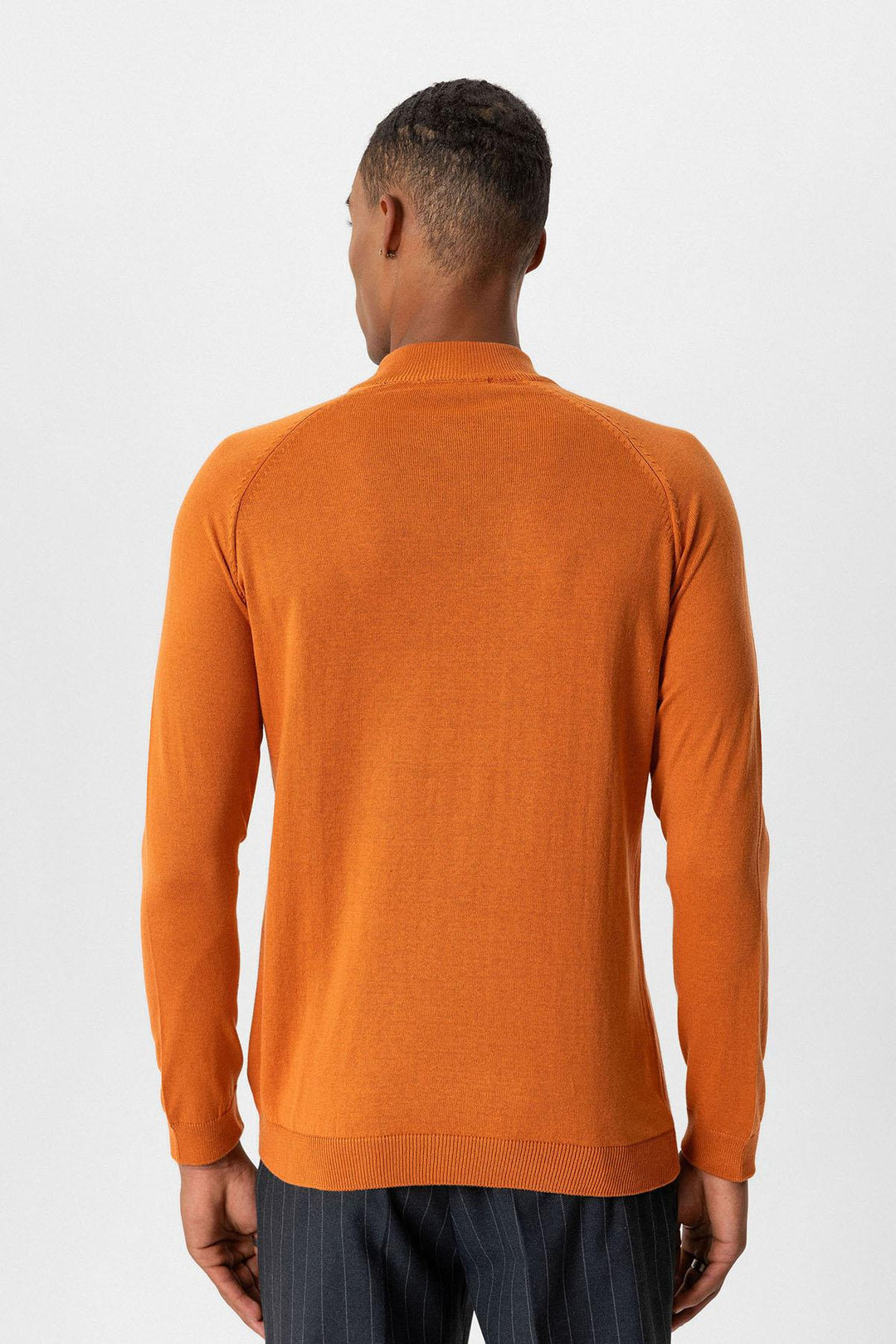 ANT Antioch Orange Half-Zip Men's Sweater - Santurce-Antiguo
