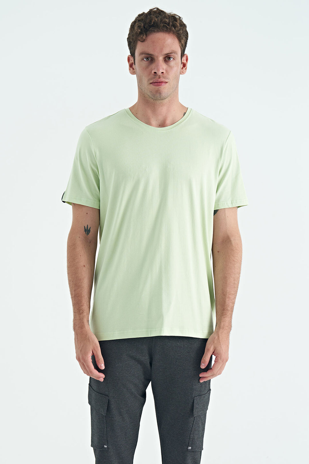 TMY Open Green Men's Basic Short Sleeve Standard Fit Crew Neck T-shirt - 87911 - Kilmarnock
