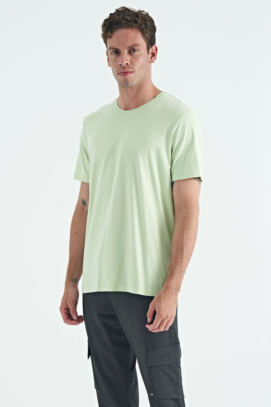 TMY Open Green Men's Basic Short Sleeve Standard Fit Crew Neck T-shirt - 87911 - Kilmarnock