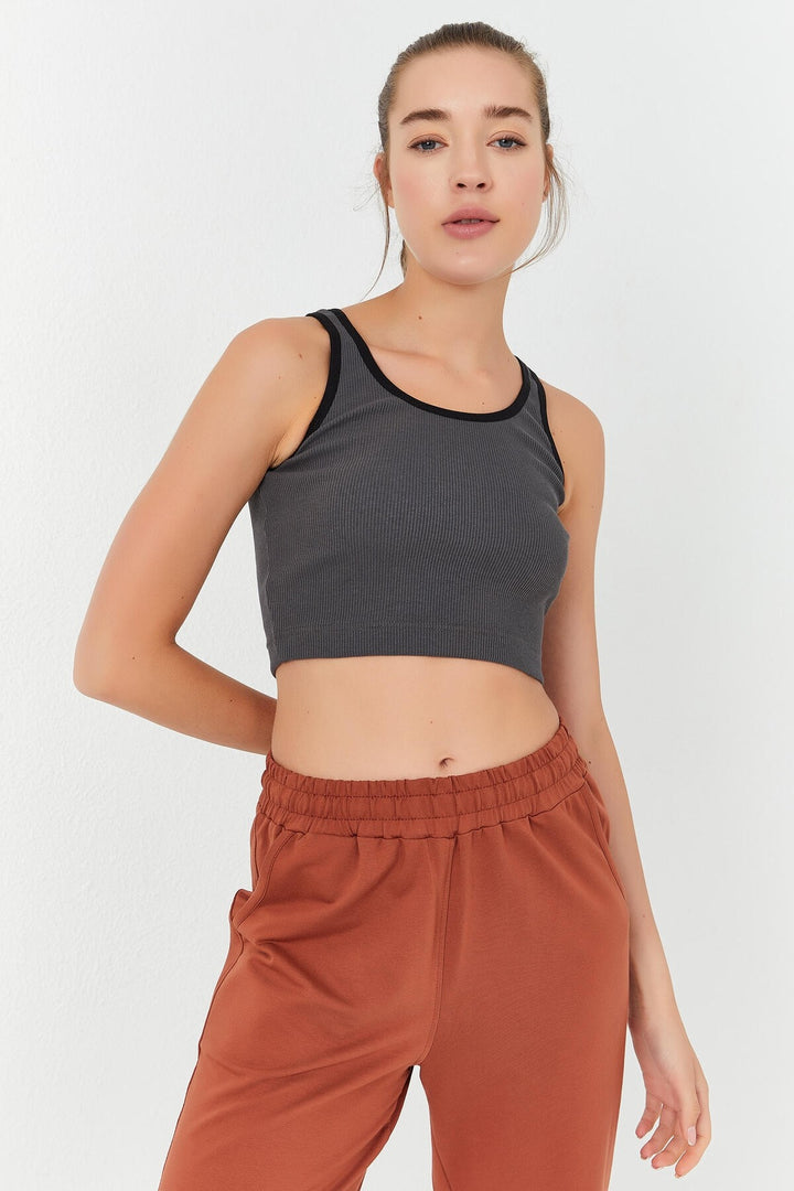 TMY Anthracite Basic صفر كم ضيق صالح U الرقبة المرأة المحاصيل الأعلى تانك الأعلى - 97160 - Norwalk