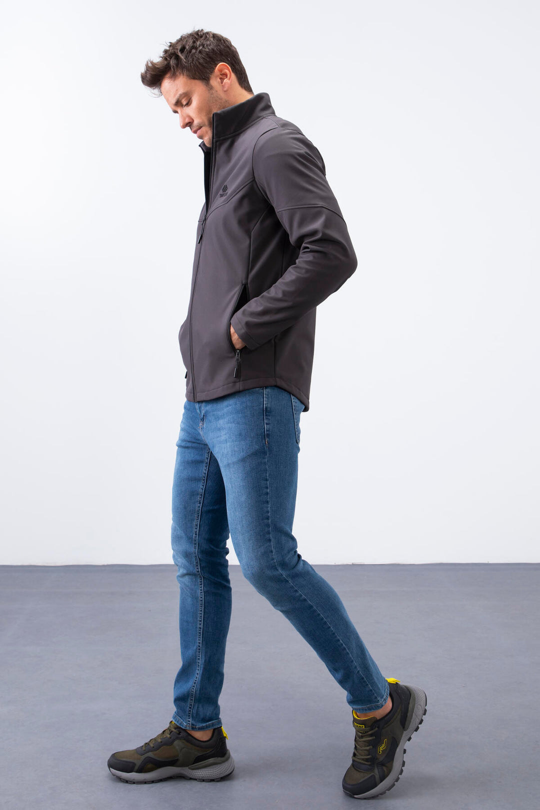 TMY Anthracite Zippered Stand-up Collar Water and Wind Resistant Softshell Men's Jacket - 88050 - Waukegan