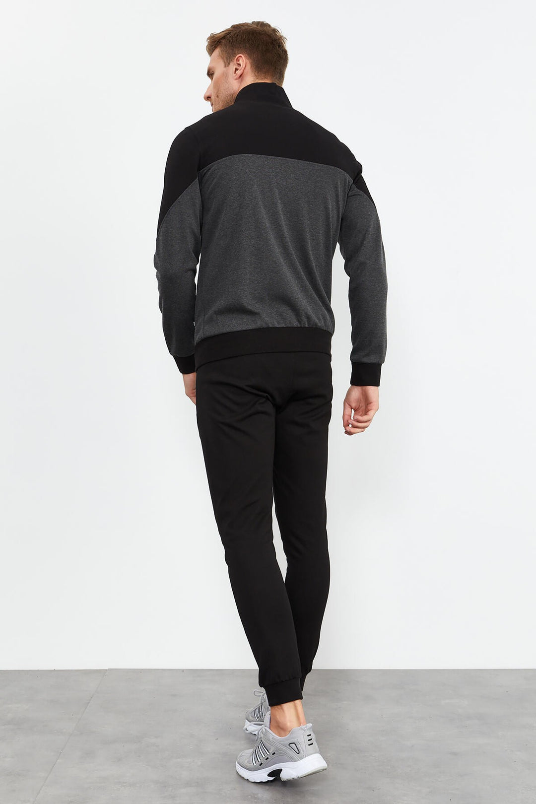 TMY Anthracite Melange Round Neck Two-Color Standard Mold Cuffed Men's Tracksuit - 85142 - Springfield