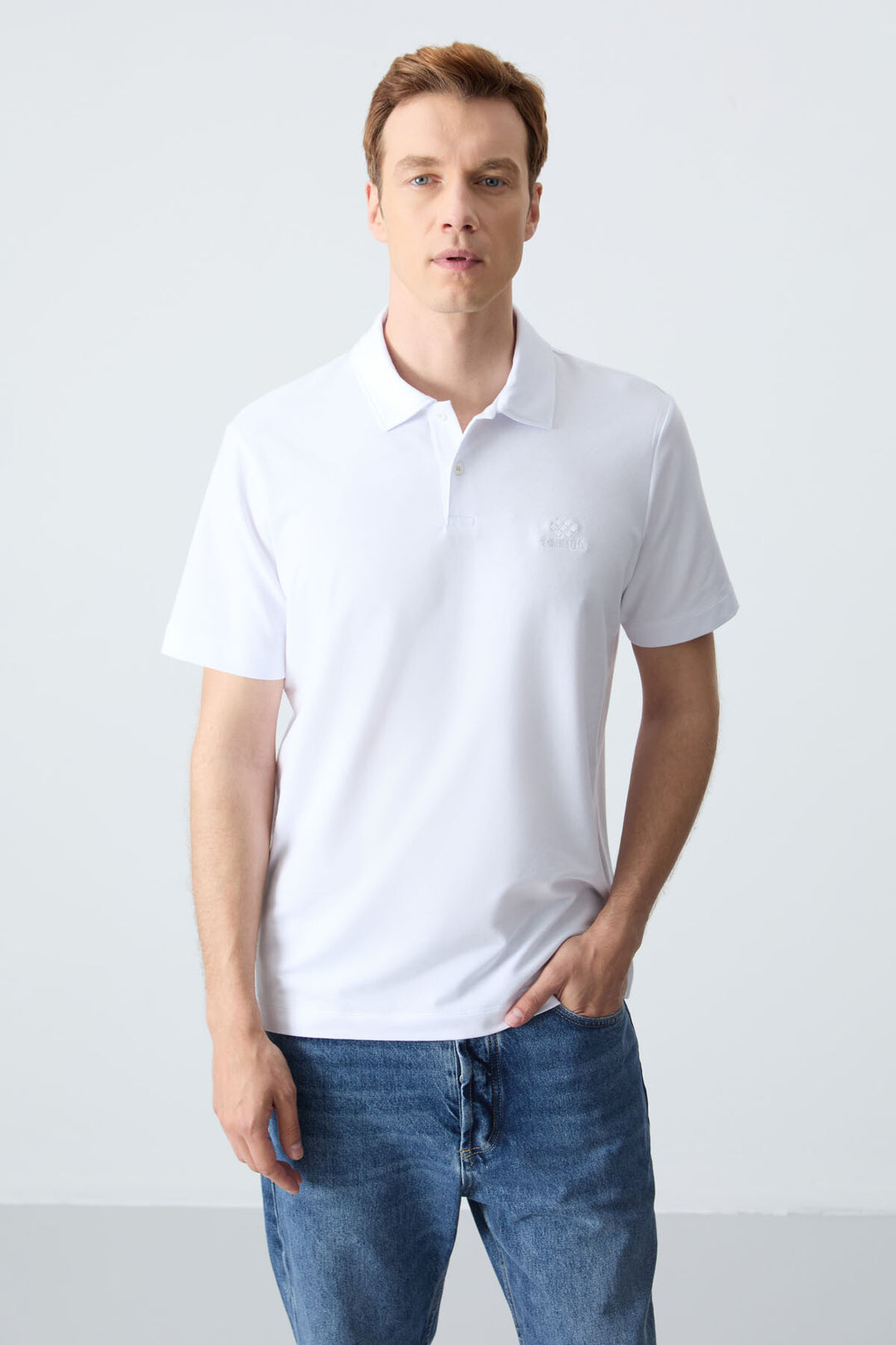 TMY White Basic Logo Standard Mold Knit Polo Neck Men's T-Shirt - 87748 - Tecamachalco