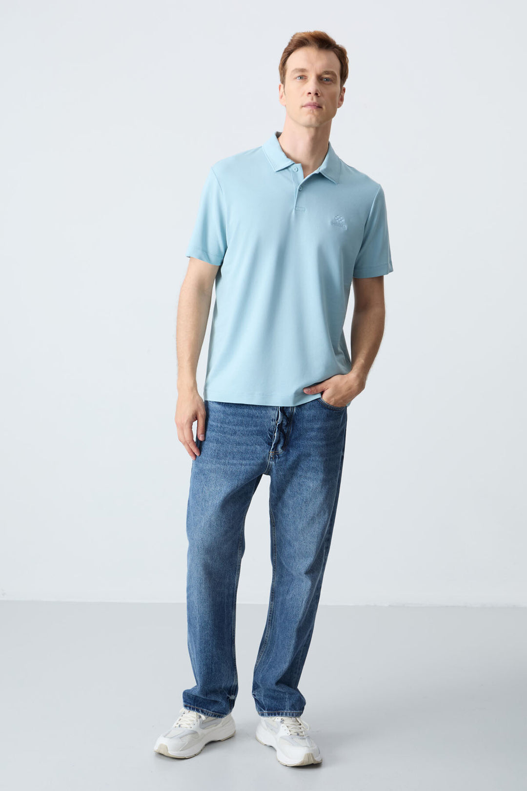 TMY Ice Blue Basic Logo Standard Fit Knit Polo Neck Men's T-Shirt - 87748 - Caldas da Rainha