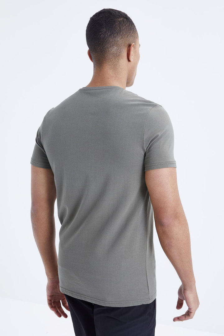 TMY Çağla Basic Short Sleeve Standard Fit V-Neck Men's T-Shirt - 87912 - Pervomaisk