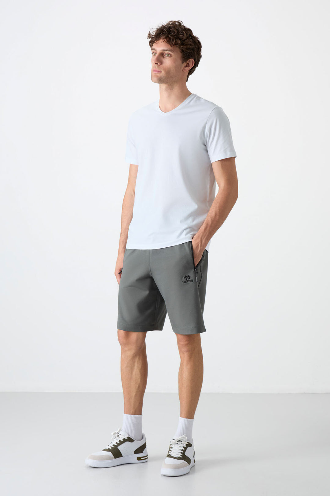 TMY Çağla Hidden Zipper Back Pocket Drawstring Standard Fit Men's Shorts - 81136 - Renton