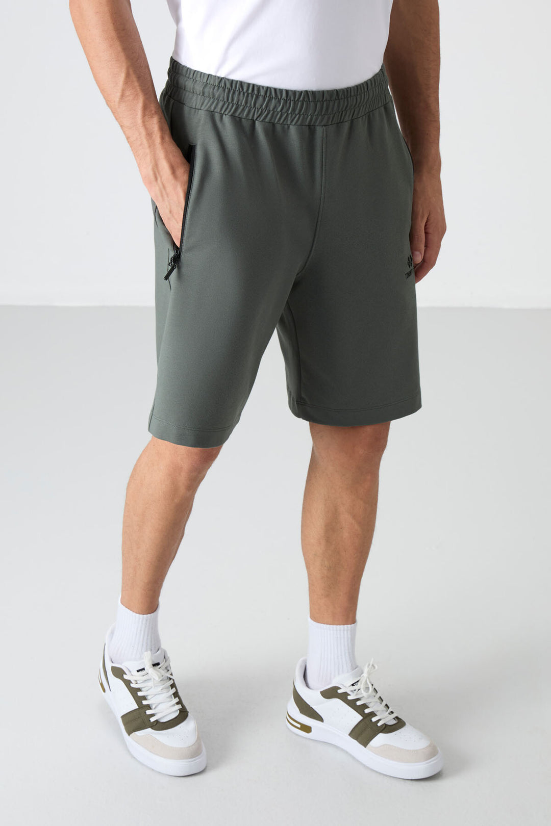 TMY Çağla Hidden Zipper Back Pocket Drawstring Standard Fit Men's Shorts - 81136 - Renton