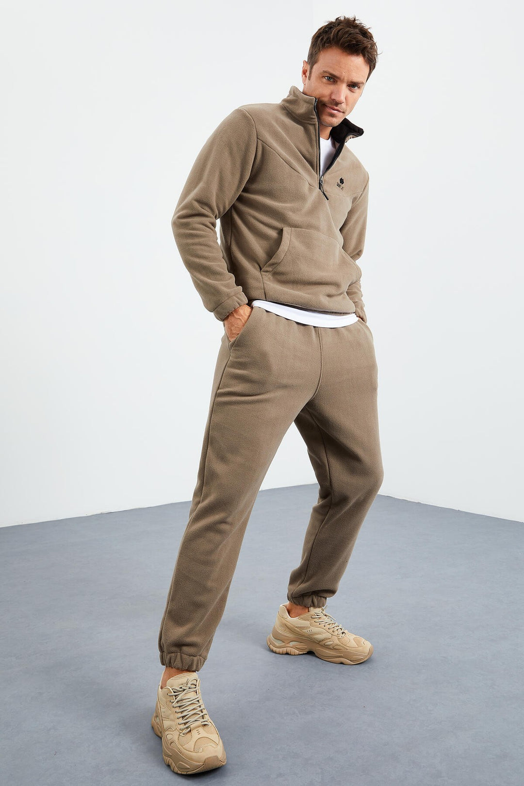 TMY Camel Half Zip Stand-up Collar Elastic Cuff Polar Men's Tracksuit - 85159 - Winterthur