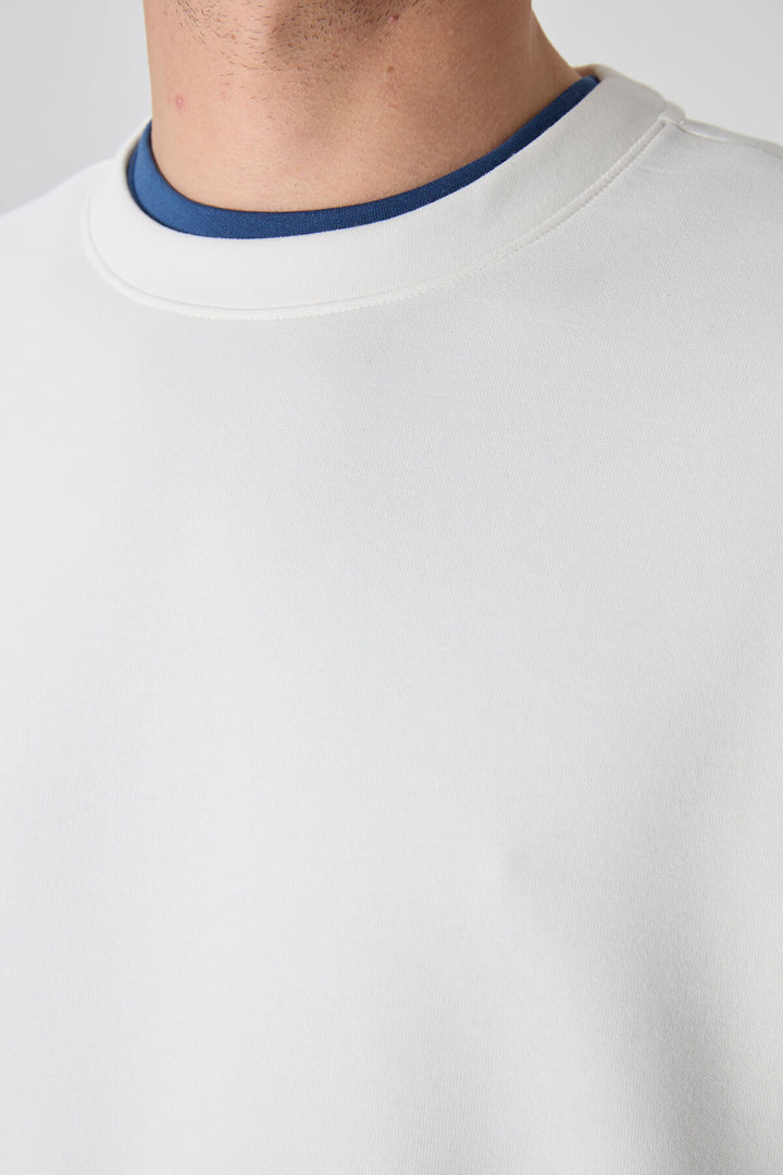 TMY Ecru Basic Round Neck Comfort Fit Men's Sweatshirt - 88053 - Mexicali
