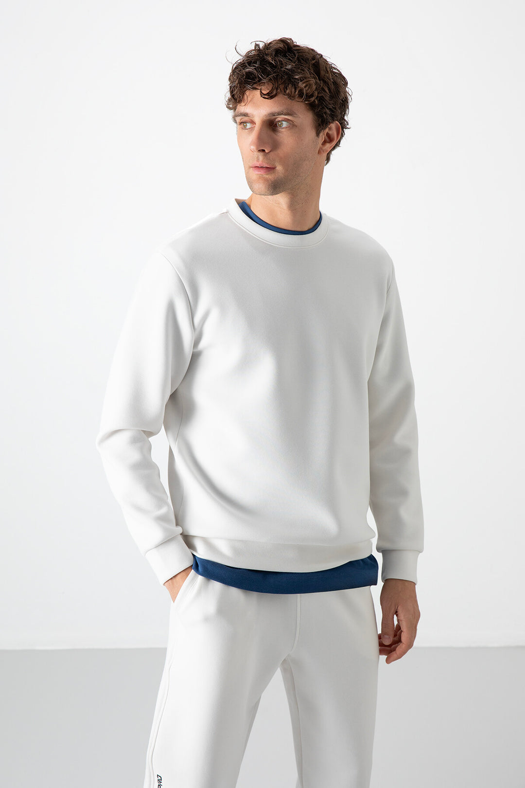TMY Ecru Basic Round Neck Comfort Fit Men's Sweatshirt - 88053 - Mexicali