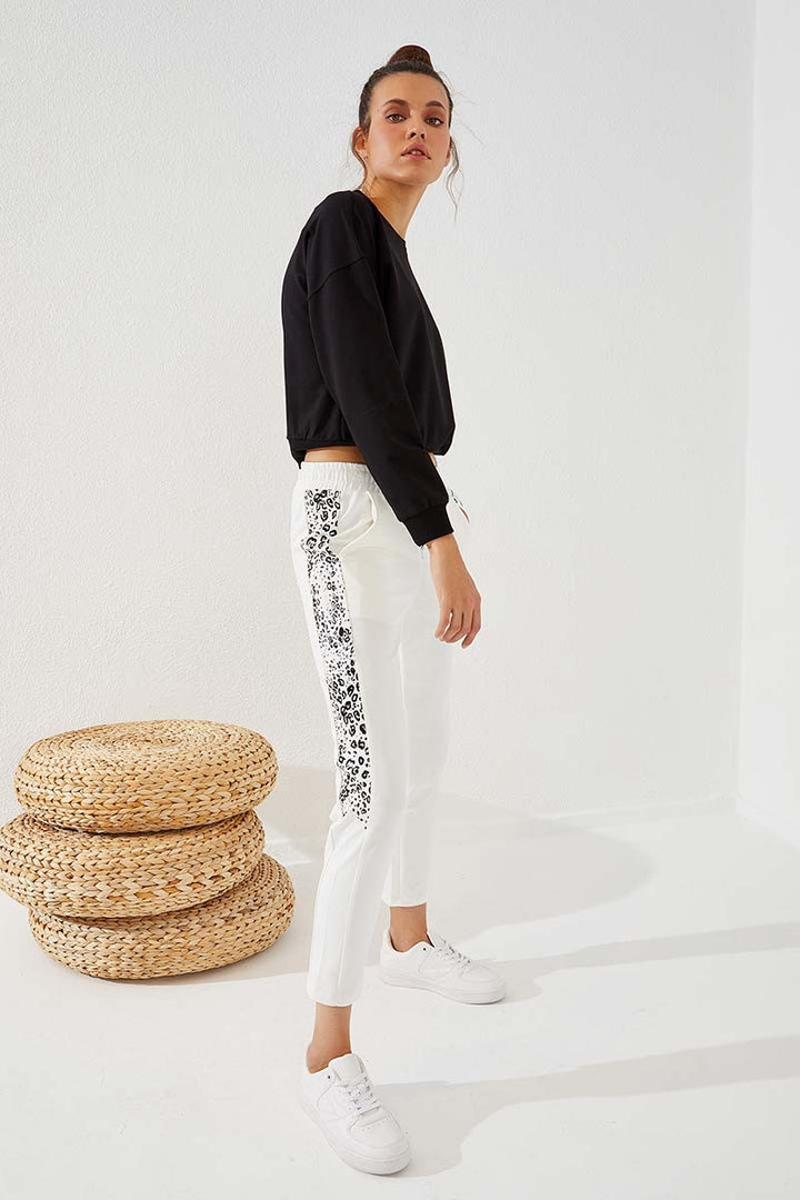 بنطال رياضي TMY Ecru Sides Leopard Pattern ذو قصة ضيقة للنساء - 94572 - Weslaco