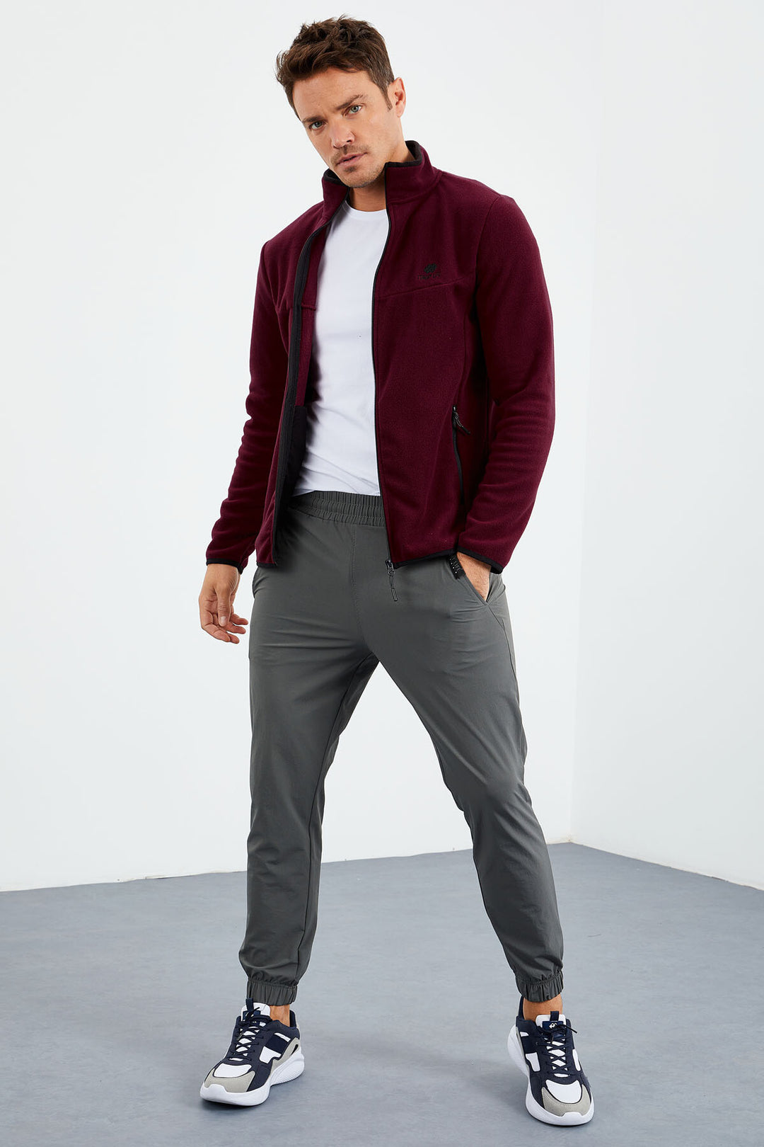 TMY Purple Embroidered Round Neck Zippered Standard Fit Men's Sweatshirt Polar - 87992 - Portici