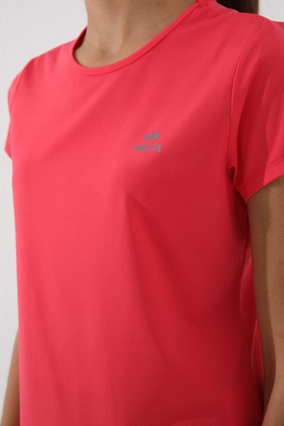 TMY Fuchsia Basic Short Sleeve Standard Fit O Neck Women's T-Shirt - 97144 - Lewiston