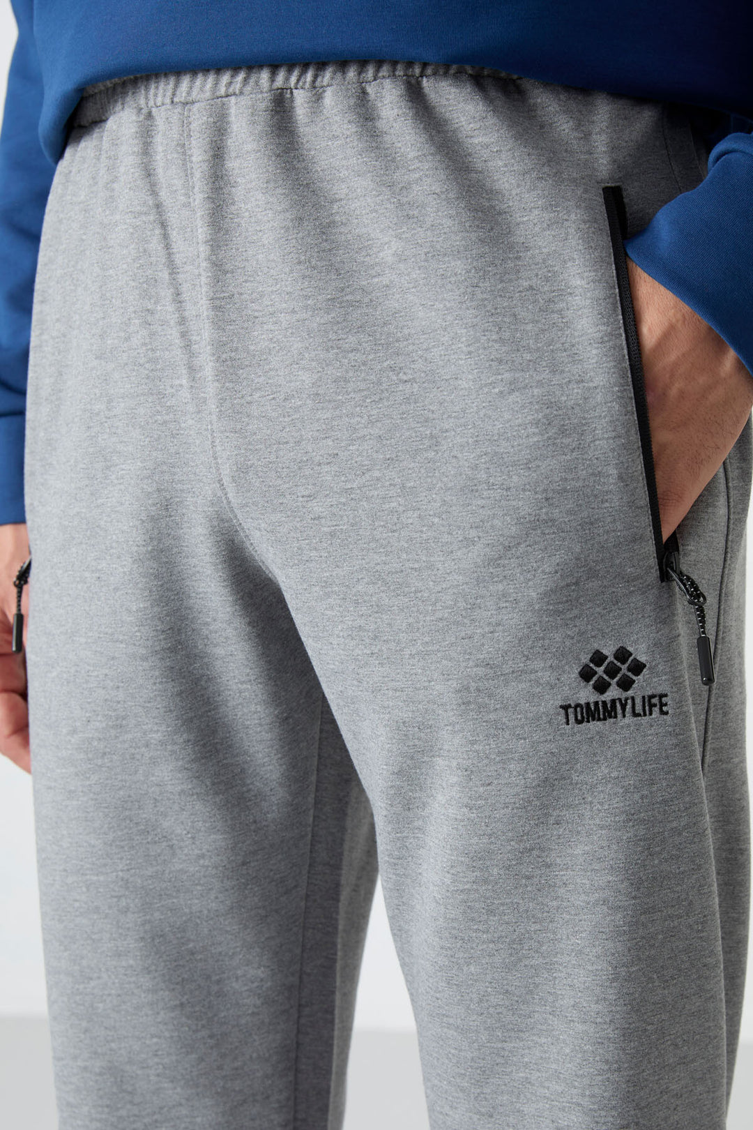 TMY Gray Melange Zippered Three-Pocket Slim Fit Classic Cuff Men's Sweatpants - 84671 - Brownsville