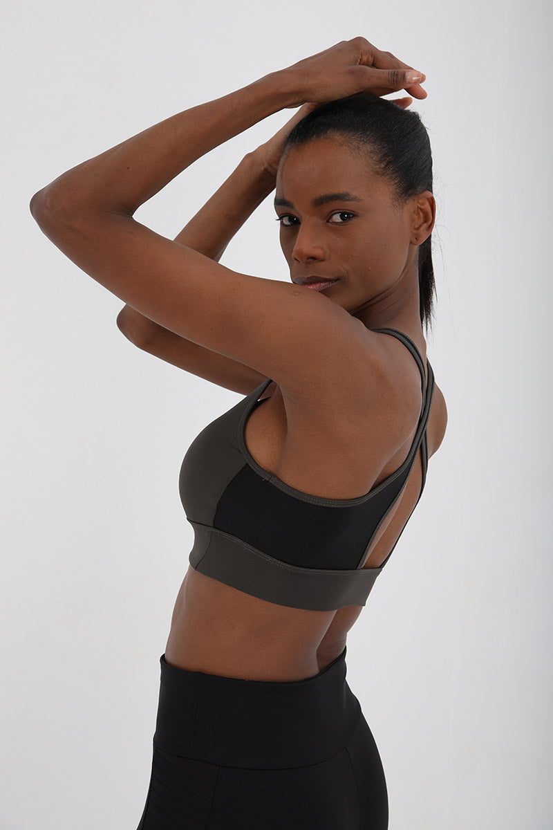TMY Haki Cross Back Detailed Slim Fit U Neck Padded Women's Sports Bustier - 97121 - Neu Isenburg
