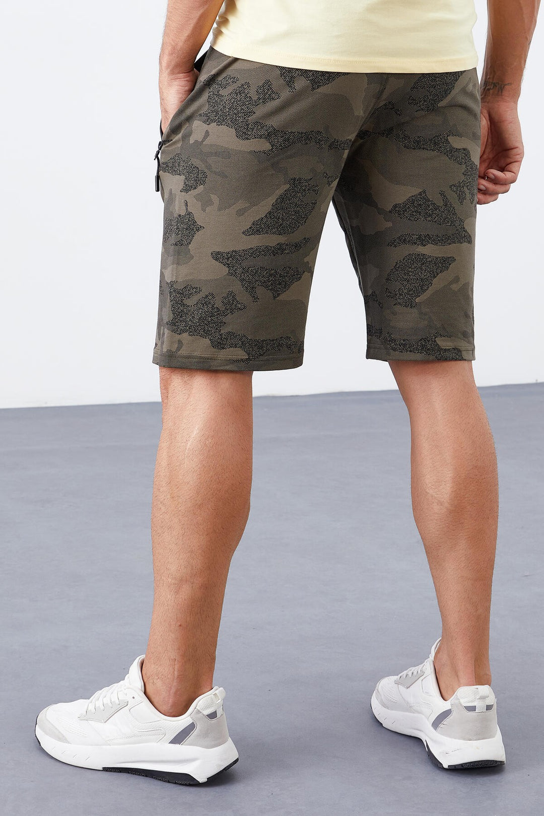 TMY Khaki Camouflage Patterned Standard Fit Men's Shorts - 81157 - Bergen op Zoom