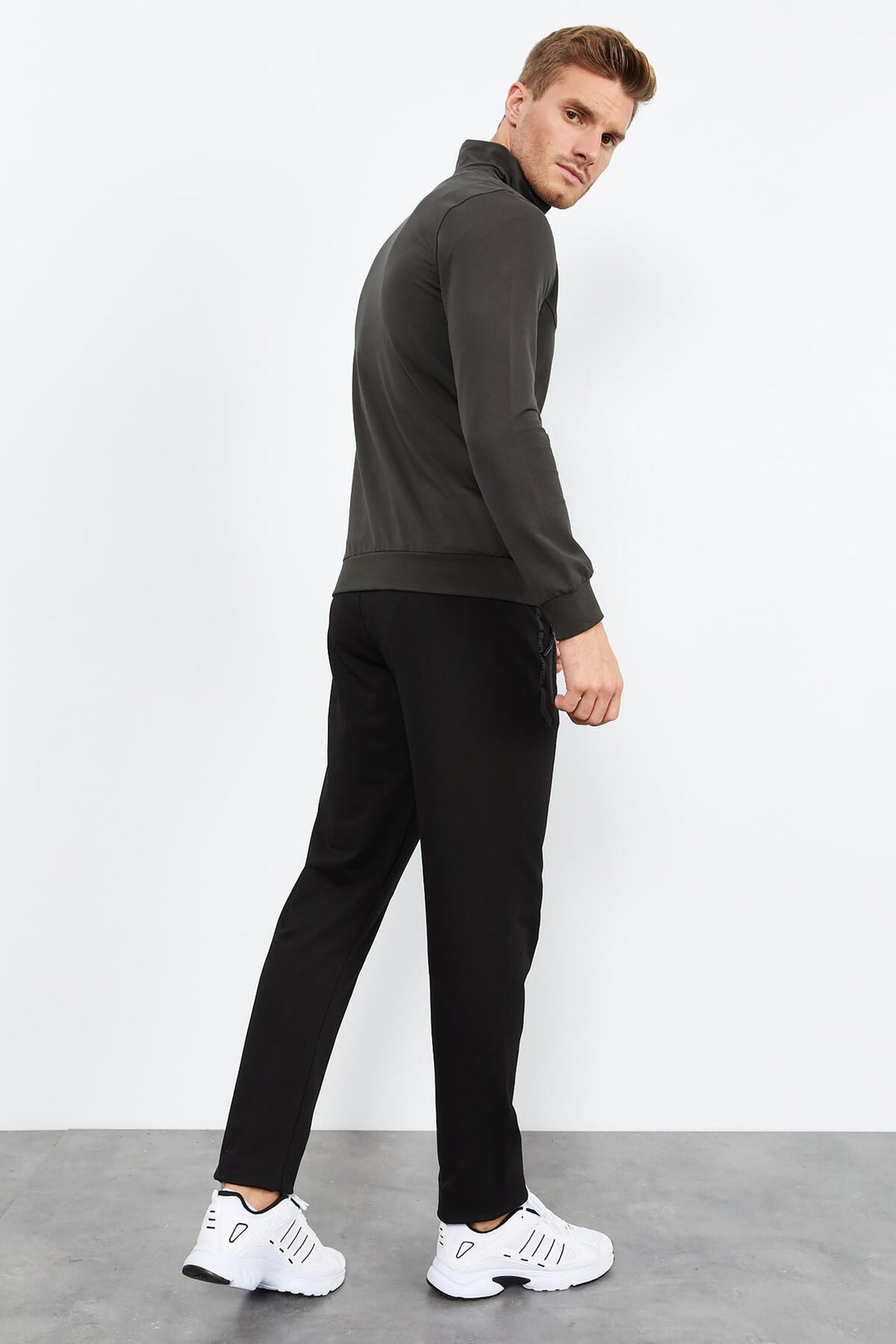 TMY Haki - Black High Neck Zippered Standard Fit Classic Cuff Men's Tracksuit - 85152 - Settimo Torinese