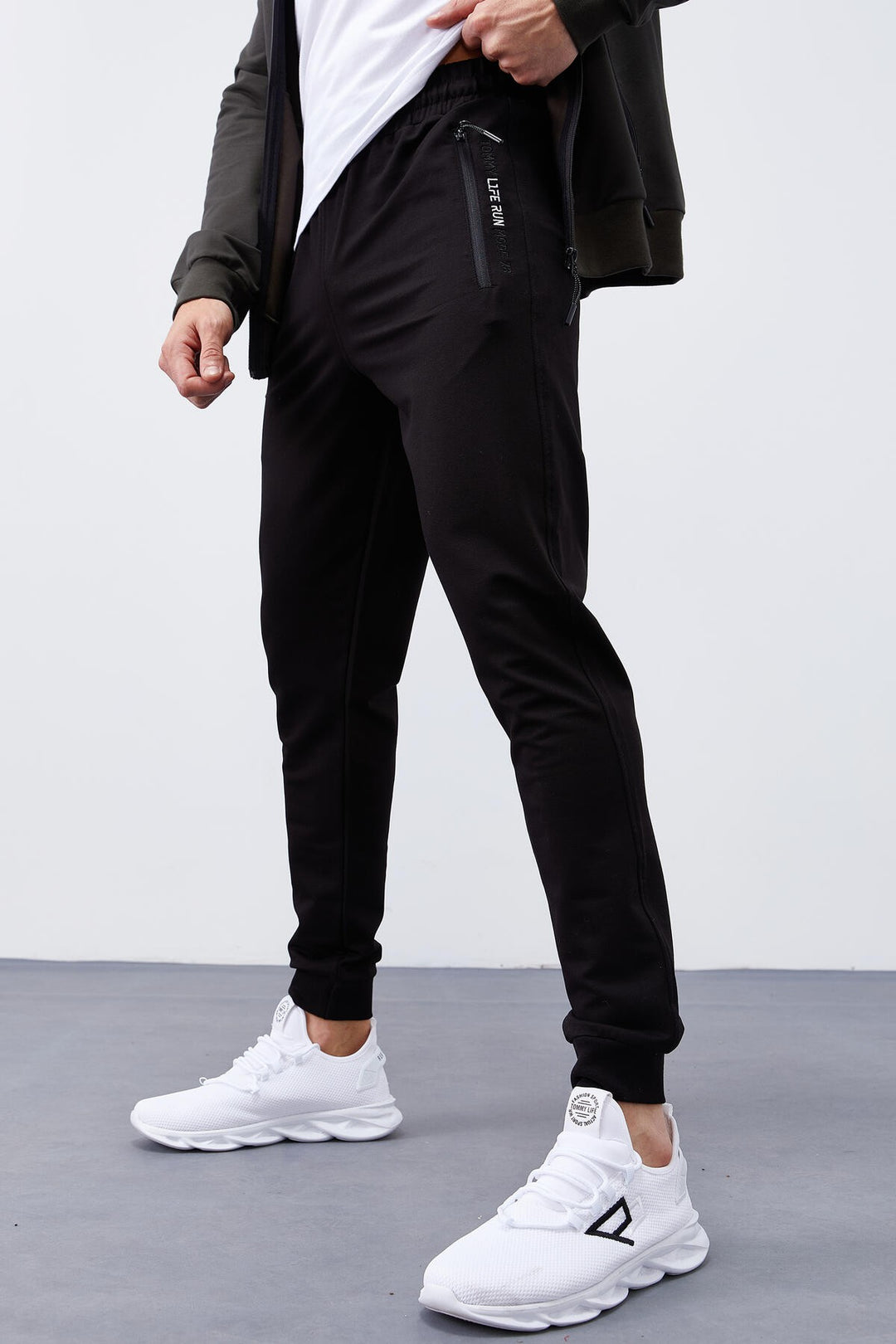 TMY Haki - Black Patterned Standard Mold Cuffed Men's Tracksuit - 85151 - Waterbury