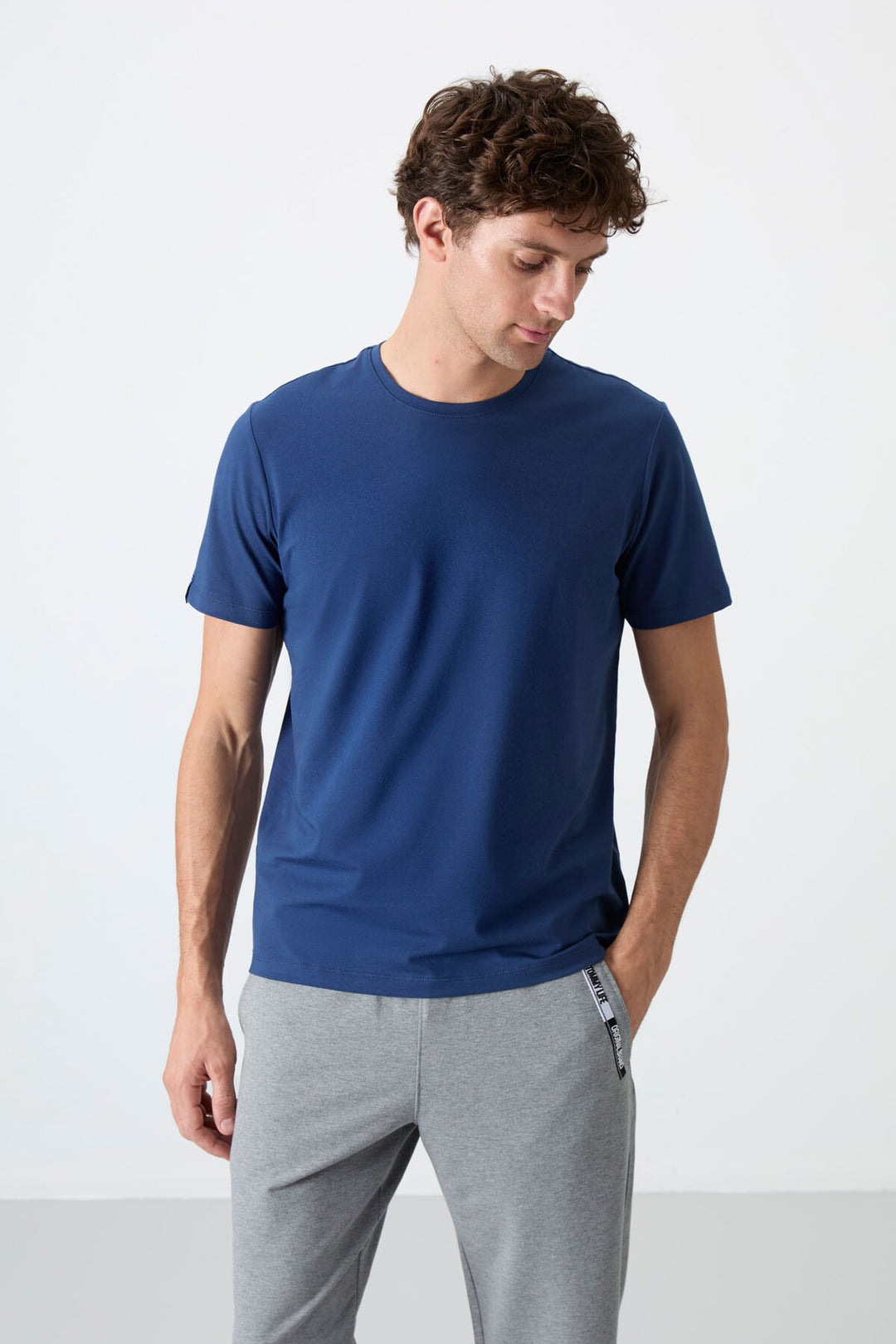 TMY Indigo Men's Basic Short Sleeve Standard Fit Crew Neck T-shirt - 87911 - Wallasey
