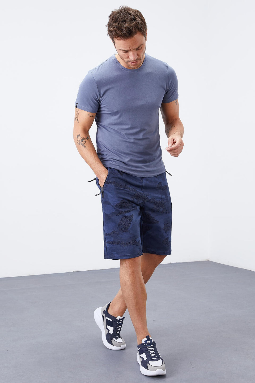 TMY Indigo Camouflage Pattern Standard Fit Men's Shorts - 81157 - Upper Arlington