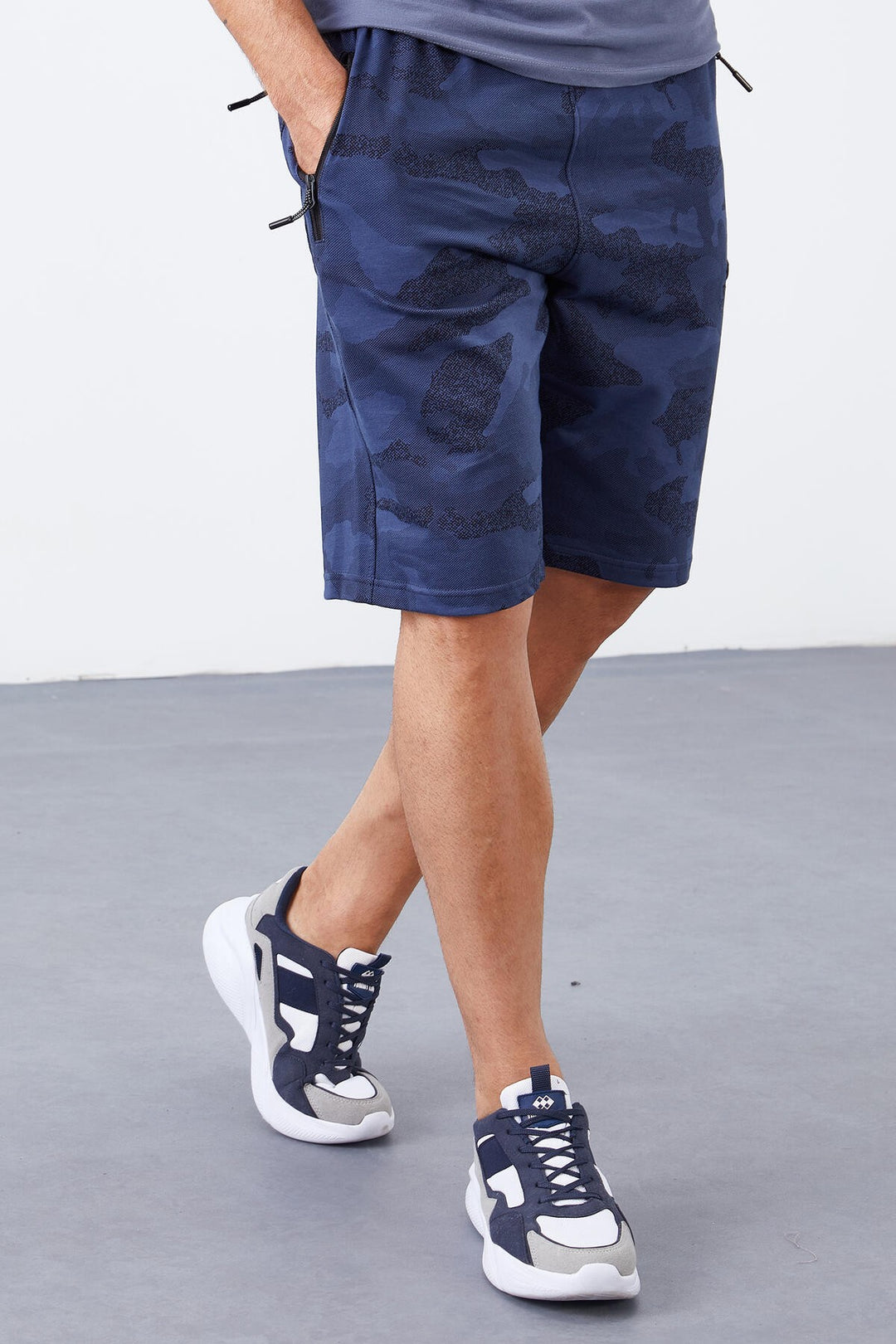 TMY Indigo Camouflage Pattern Standard Fit Men's Shorts - 81157 - Upper Arlington