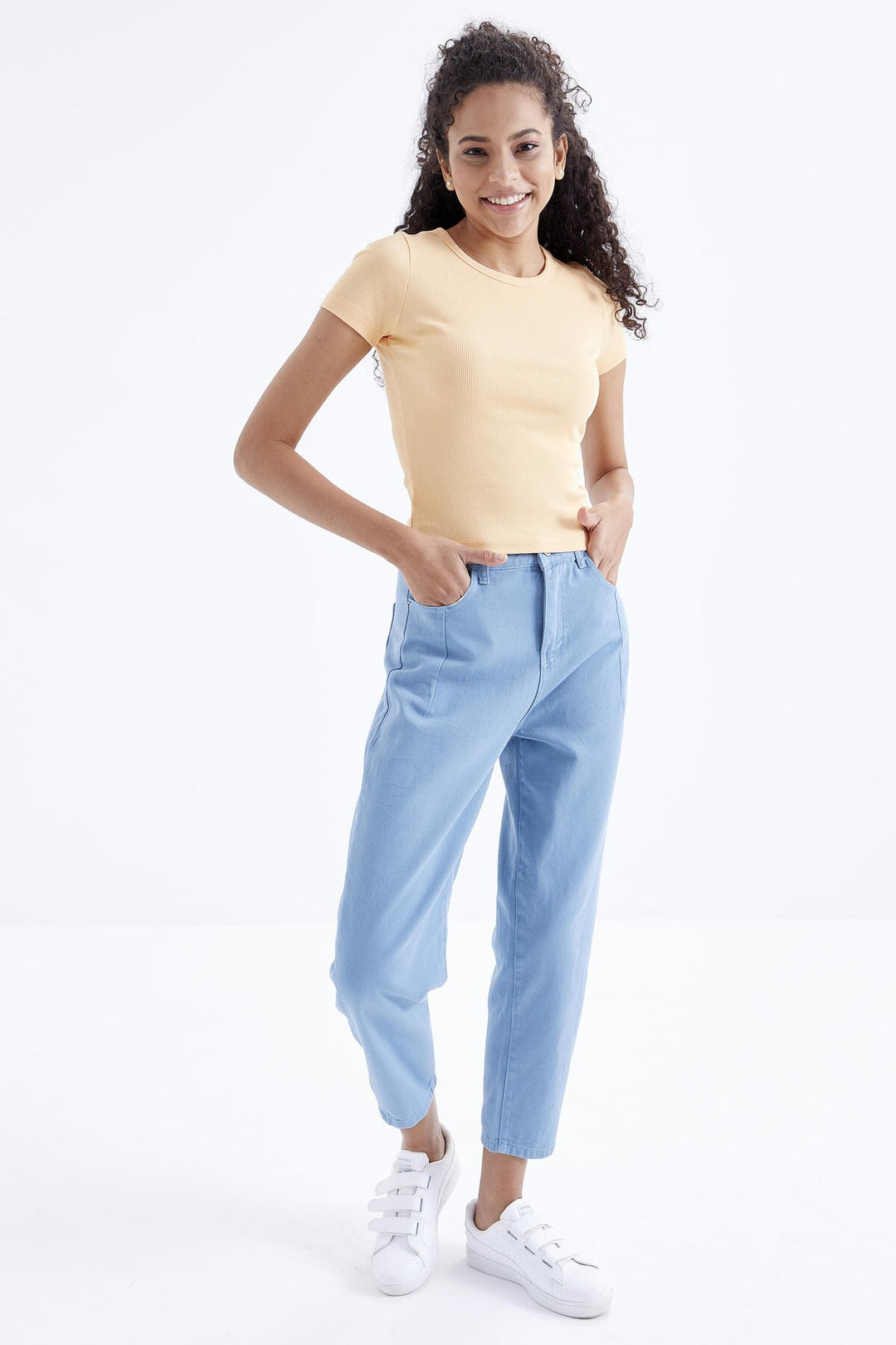 TMY Melon Inside Basic Short Sleeve O Neck Women's T-Shirt - 97202 - San Marcos
