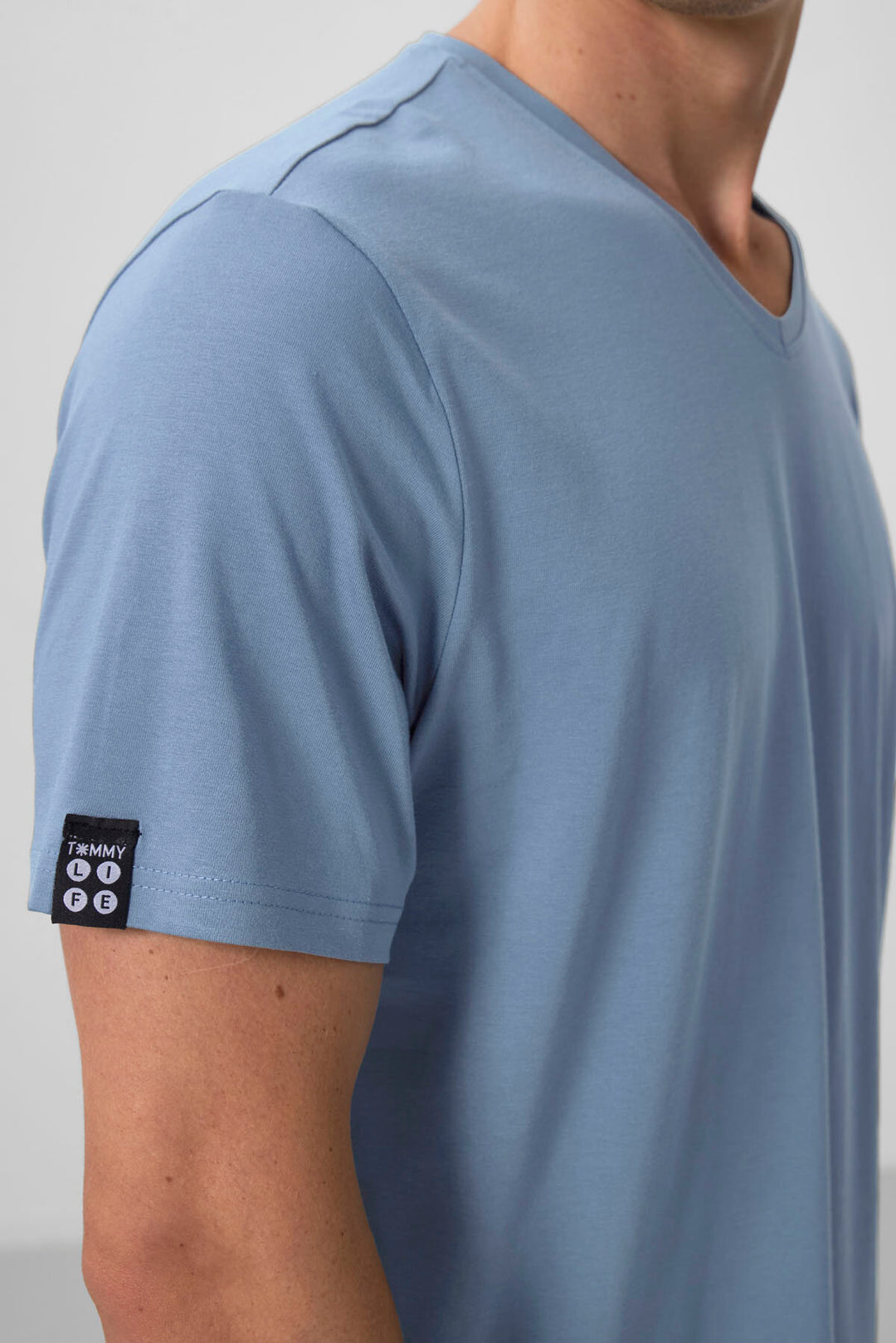 TMY Kirli Mavi Basic Kısa Kol Standart Kalıp V Yaka Erkek T-Shirt - 87912 - Worcester