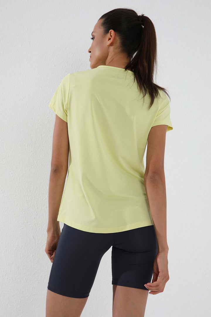 TMY Lemon Basic Short Sleeve Standard Fit Round Neck Women's T-Shirt - 97144 - Manhattan