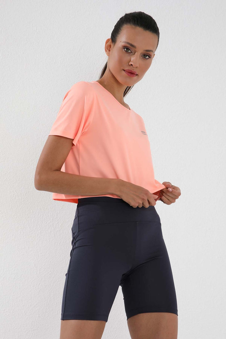TMY Coral Basic Short Sleeve Standard Fit O Neck Women's Crop Top T-Shirt - 97143 - Crotone