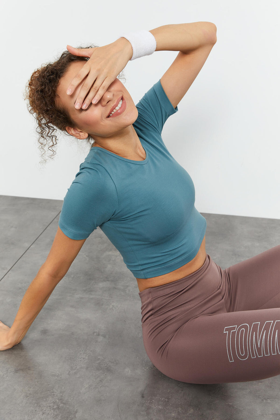 TMY Mint Green Short Sleeve Slim Fit Crew Neck Women's Crop Top T-Shirt - 97149 - Oregon City