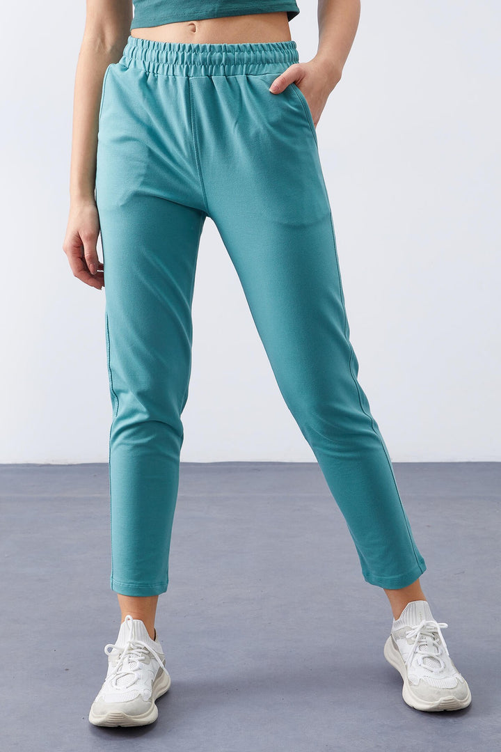TMY Mint Green بنطال رياضي بخصر عالٍ مريح ونحيف الساق للنساء - 94566 - Antratsyt