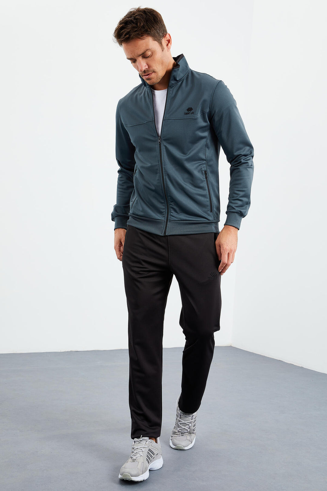 TMY Forest Green - Black High Neck Zippered Standard Fit Classic Cuff Men's Tracksuit - 85162 - Siegen