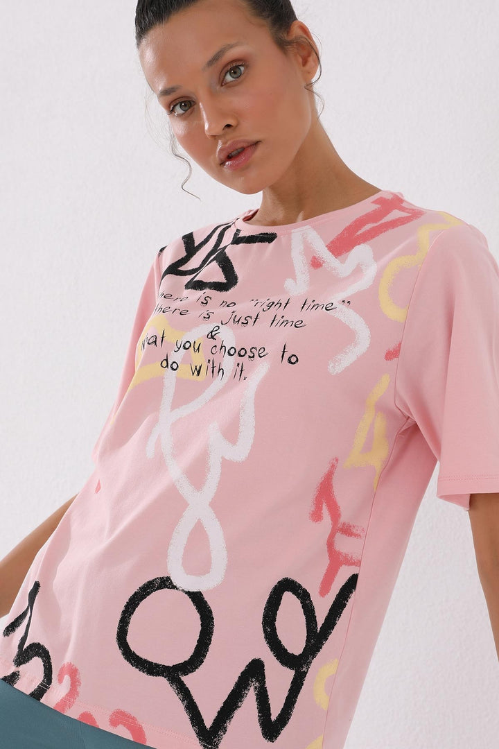 TMY Pink Mixed Patterned Printed Round Neck Women's Oversize T-Shirt - 97132 - Bellinzona